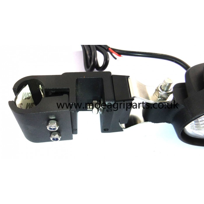 LED Work light with handrail Bracket - Image 4